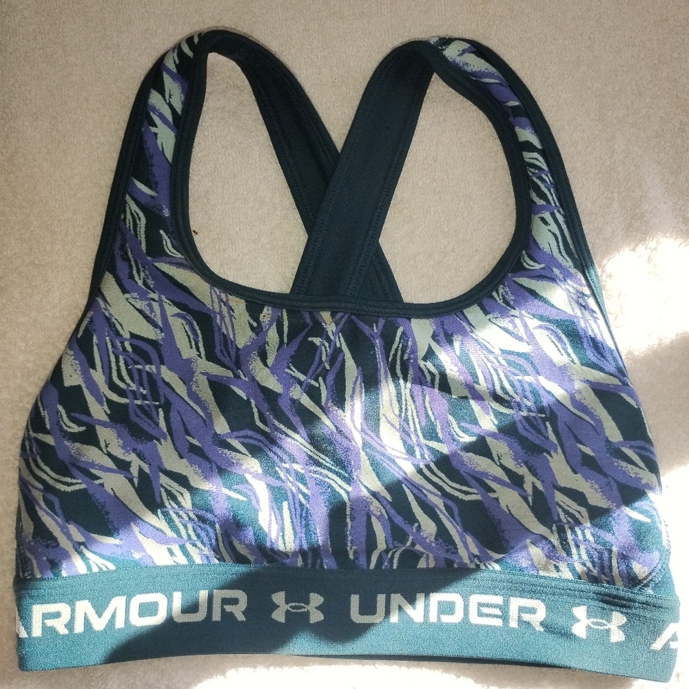 Under armour sports bra